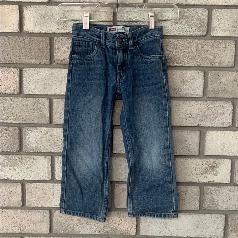 3for$20 Levi’s jeans boys size 4